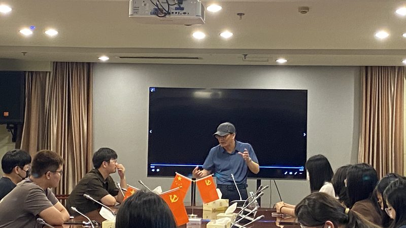纪录片拍摄器材：如何选择合适的厂家直销定制方案**