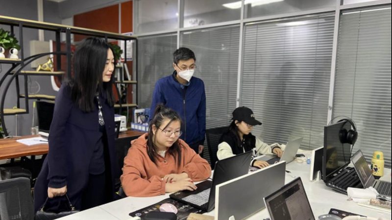 在选择设备时，要关注以下关键参数：
